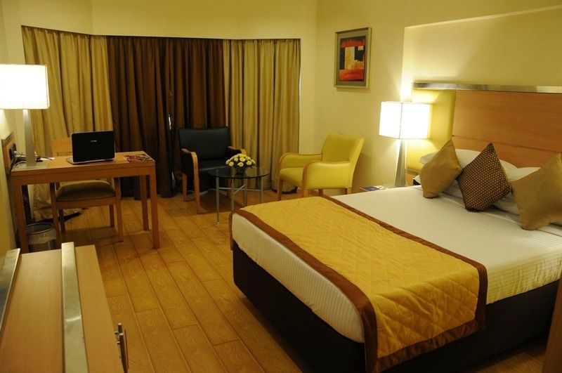 The Residency, Chennai Ξενοδοχείο Εξωτερικό φωτογραφία
