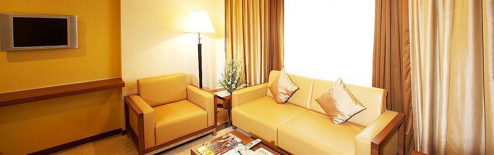The Residency, Chennai Ξενοδοχείο Εξωτερικό φωτογραφία
